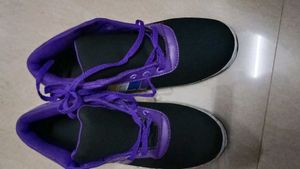 Stylish Black &amp; Purple Sneakers