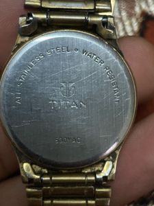 Titan Analog Watch - Classic Gold Tone