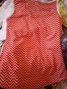 New Red Chevron top
