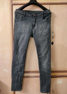 Men’s Grey Washed Slim-Fit Jeans | Size 38