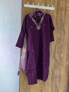 Elegant burgundy Embroidered Kurta Set