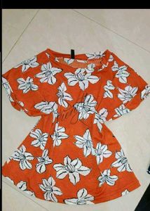 Orange Floral Print Short Sleeve Top