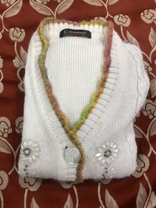 Woolen Short Sweater
