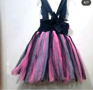 SALE‼️Beautiful Fit And Flare Dress