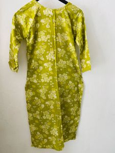 Chic Printed Kurta Set with Pants
