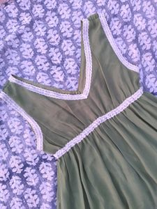 Green Maxi Dress with Lace Details 👀💓