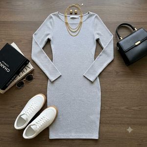 Elegant Grey Long Sleeve Midi Dress
