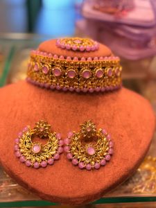 Stunning Pink &amp; Gold Choker Necklace Set
