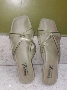 Stylish Women's Flat Sandals