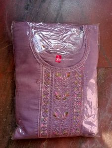 Elegant Embroidered Kurta Set..