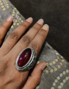 Vintage Red Stone Silver Ring
