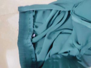 Green Top &amp; Pants Set with Cute Detail