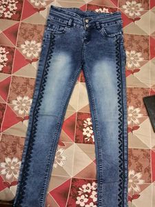 Stylish Blue Wash Jeans⭐️