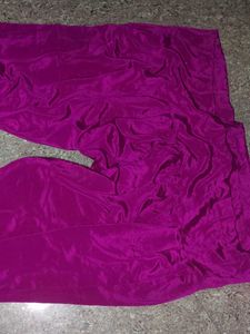 yar y maroon colour ki shalwar ka colou