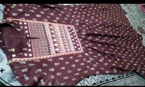 Elegant Maroon Embroidered Kurta