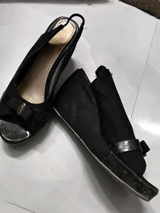Elegant Black Wedge Heels