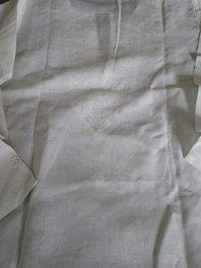 Elegant White Chikankari Kurta