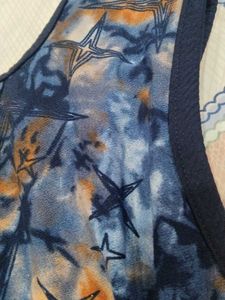 Stylish Tie-Dye Star Print Top