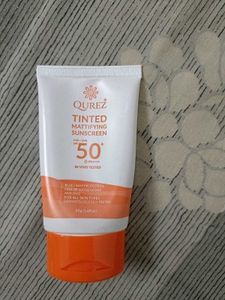 Qurez Tinted Mattifying Sunscreen SPF 50+
