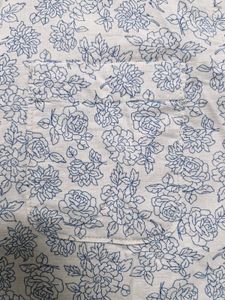 Men's Off White Printed Shirt(Size-M)