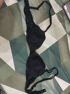 Black Lace Trim Padded Bra