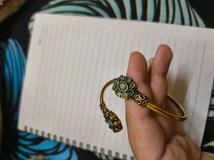 Vintage Stone Bangle Bracelet