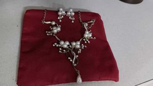 Pearl Necklace Set