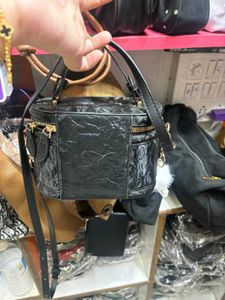 Vanity crossbody Bag🎀