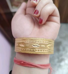 Gold-plated Bangle