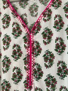 White Floral Print Kurta