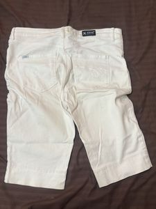 White Cropped Pants
