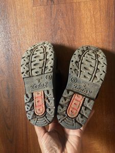 Black school shoes in size 8