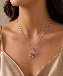 Elegant Pendant Necklace Set
