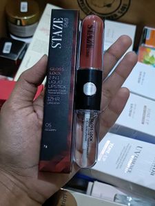 Staze Gloss Lock 2-in-1 Liquid Lipstick