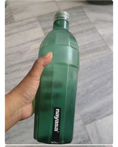 Brand Nayasa 1 ltr water bottle & freebie