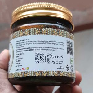 Taavi Coffee Scrub for Depigmentation