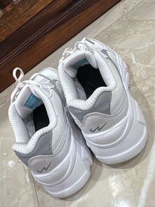 Stylish White Chunky Sneakers