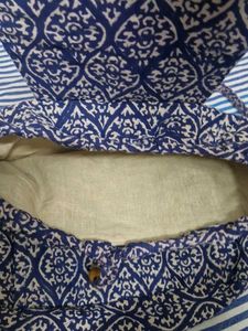 Blue &amp; White Patterned Tote Bag
