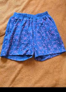 Chic Blue Floral Print Shorts