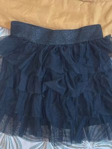 mini ruffled skirt