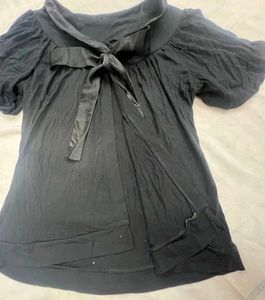 Chic Bow Japanese Black Top