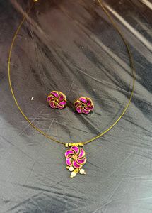 Elegant Flower Necklace &amp; Earring Set