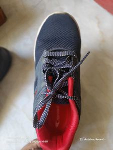 Kids Casual Sports Shoes – Size 2 – Mint Condition