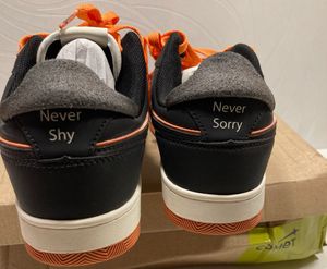 Comet Unisex X Lows Pumpkin Sneakers. ORIGINAL 💯