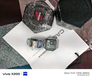 Casio G-Shock Watch PREMIUM SILVER  color