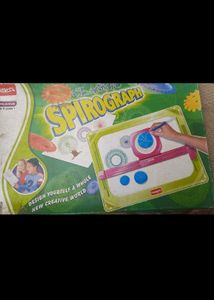 Funskool Classic Spirograph Drawing Toy