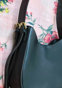 Dual Long Tassel Shoulder Bag