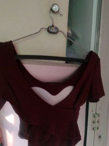 Maroon Scoop Neck Crop Top