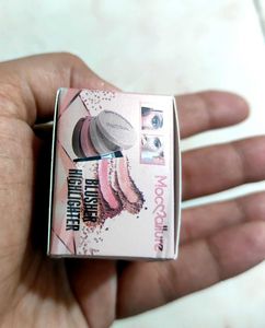 Mac mallure 3 in 1 compact blush highlighter