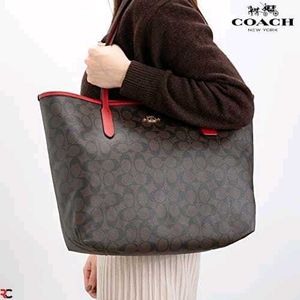 CITY TOTE BAG IN SIGNATURE CANVAS* WD BOX